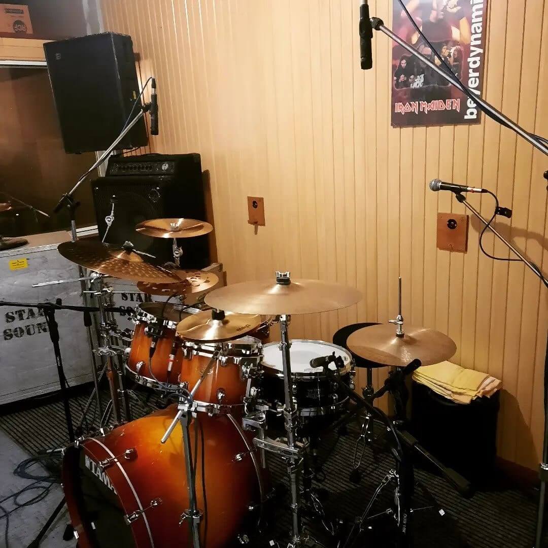 an image showing a room of studio